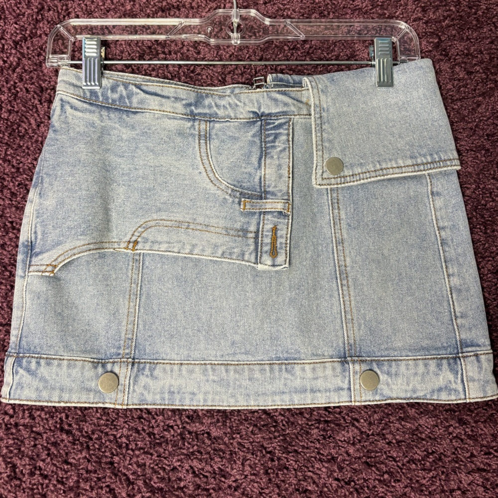 DENIM MINI SKIRT